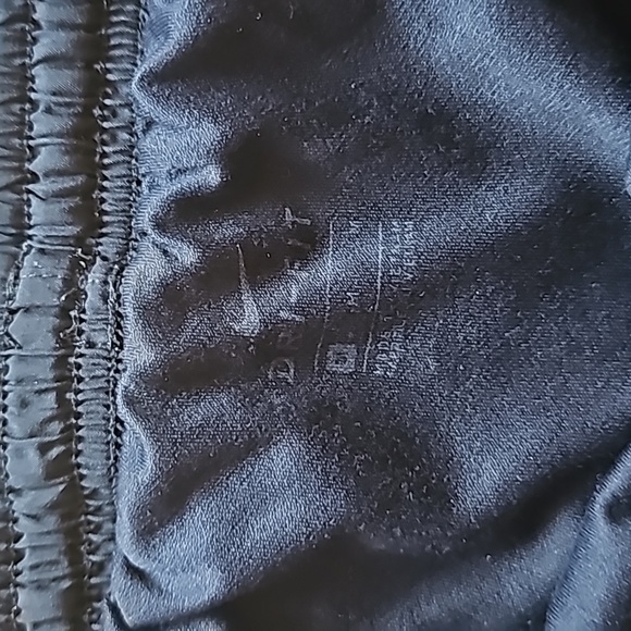 Nike Womens Navy White Logo Dri-Fit Running Shorts Size M Casual Activewear - Picture 2 of 2